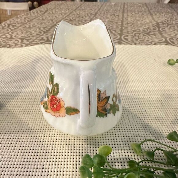 Ardalt Bone‎ China Butterfly Handpainted Sugar Bowl and Creamer Vintage Korea - Picture 4 of 8